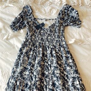 women’s blue Abercrombie dress size large
